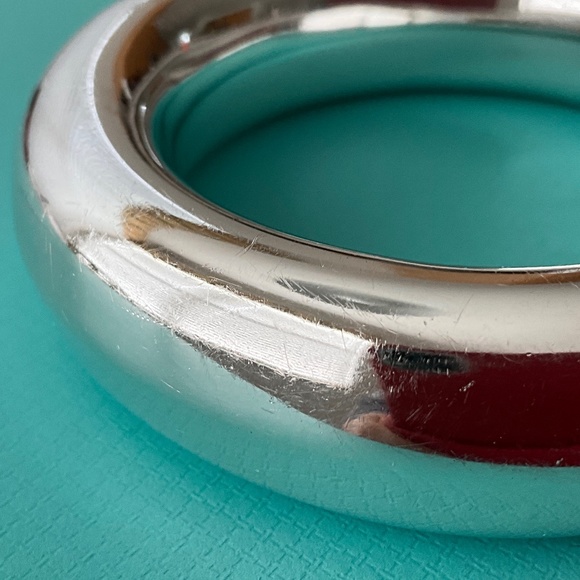 TIFFANY & CO. Vintage Peretti Sterling Silver (925) Doughnut Bangle - Picture 5 of 15